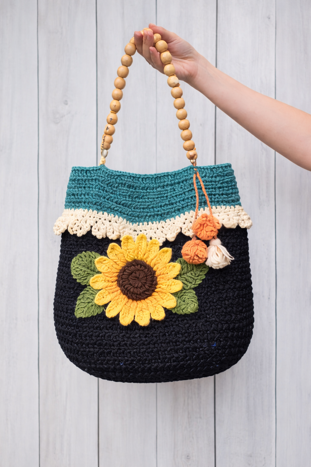 Melynel Sunday Market